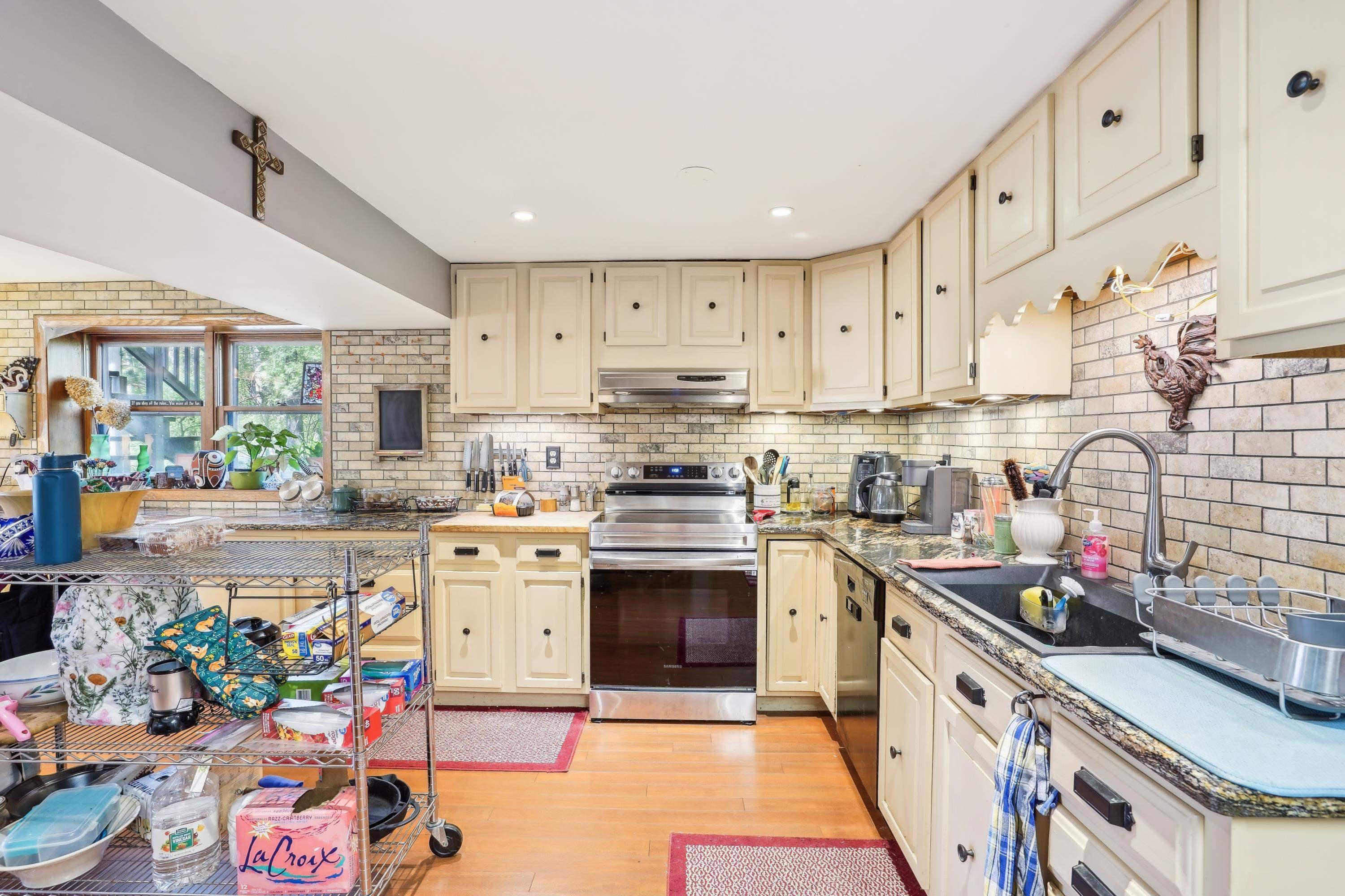 Wisconsin Dells, Wisconsin 53913, United States, 4 Bedrooms Bedrooms, ,3 BathroomsBathrooms,Residential,Active,127782