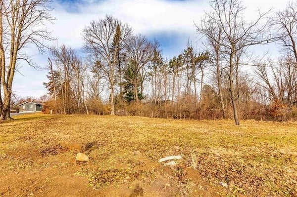WAITE LN, PLATTEVILLE, WI 53818 - Image c8e12c55fe46d72b5fad72bd23592d5e/3617604232