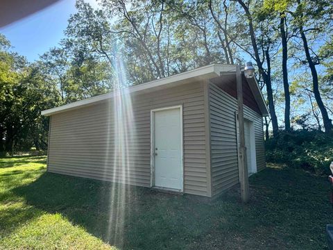 Tiny photo for N3653 Highway 22, Montello, WI 53949 (MLS # 2009846)