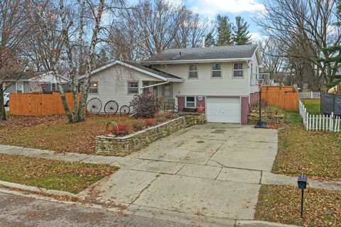 Tiny photo for 610 Crimson Court, Reedsburg, WI 53959 (MLS # 2012757)