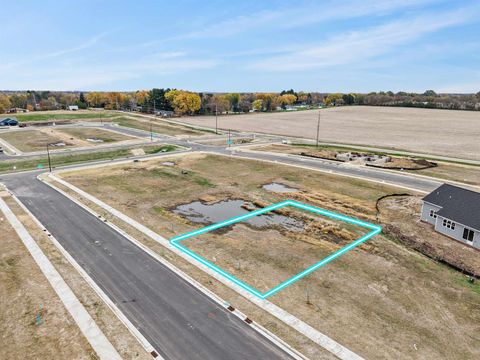 Photo of 343 Wild Rose Way, Stoughton, WI 53589 (MLS # 2020981)