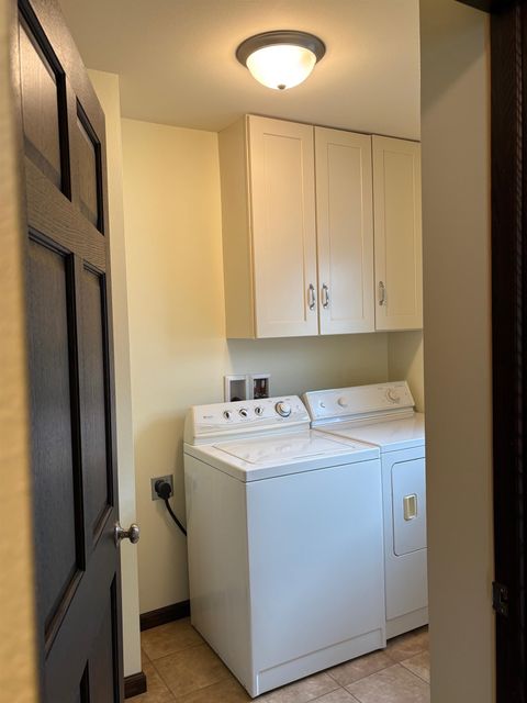 Tiny photo for 863 N Michigan Street, Prairie Du Chien, WI 53821 (MLS # 2012914)