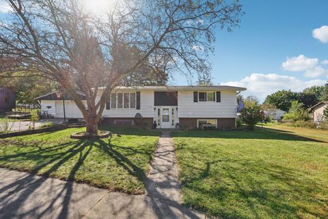 Photo of 1136 14th Street, Reedsburg, WI 53959 (MLS # 2010577)