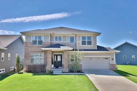Photo of 2893 Hazelnut Trail, Sun Prairie, WI 53590 (MLS # 2012494)
