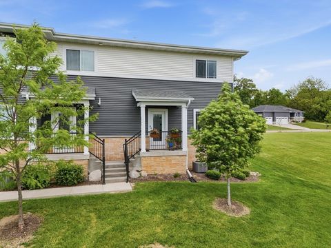 Photo of 5509 Prairie Place Drive, McFarland, WI 53558 (MLS # 2024262)