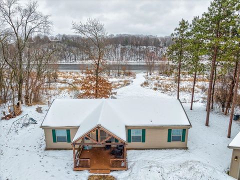Photo of S1404 Indian Trail Parkway, Baraboo, WI 53913 (MLS # 2013947)
