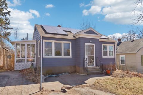 1729 Fremont Avenue, Madison, WI 53704 - #: 1995296