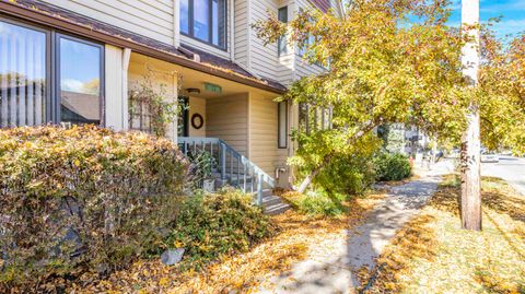 Photo of 16 N Allen Street, Madison, WI 53726 (MLS # 2019001)