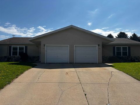 Photo of 1102-1104 Sausalito Drive, Waunakee, WI 53597 (MLS # 2023891)