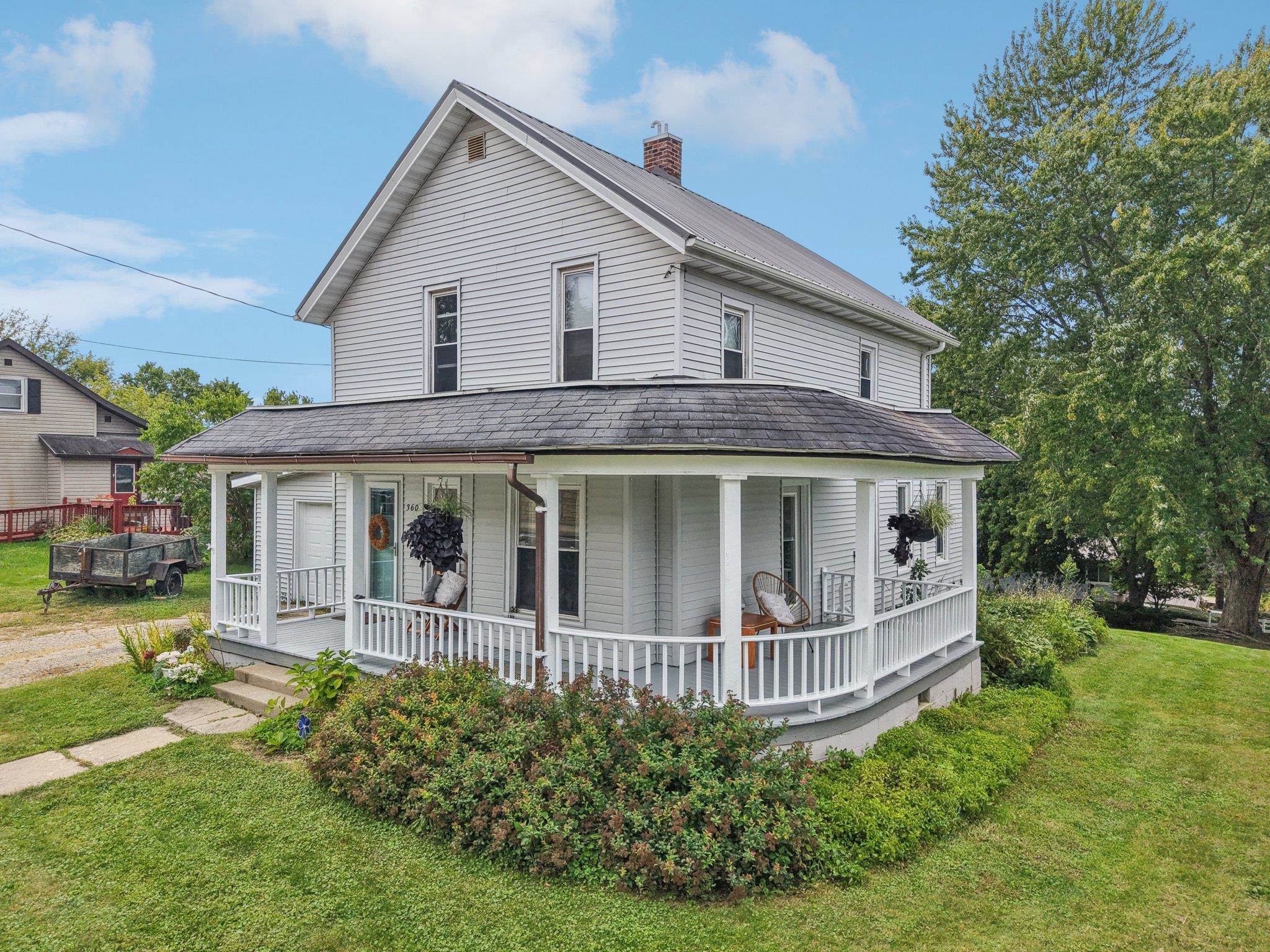 Loganville, Wisconsin 53943, United States, 3 Bedrooms Bedrooms, ,1 BathroomBathrooms,Residential,Active,207094