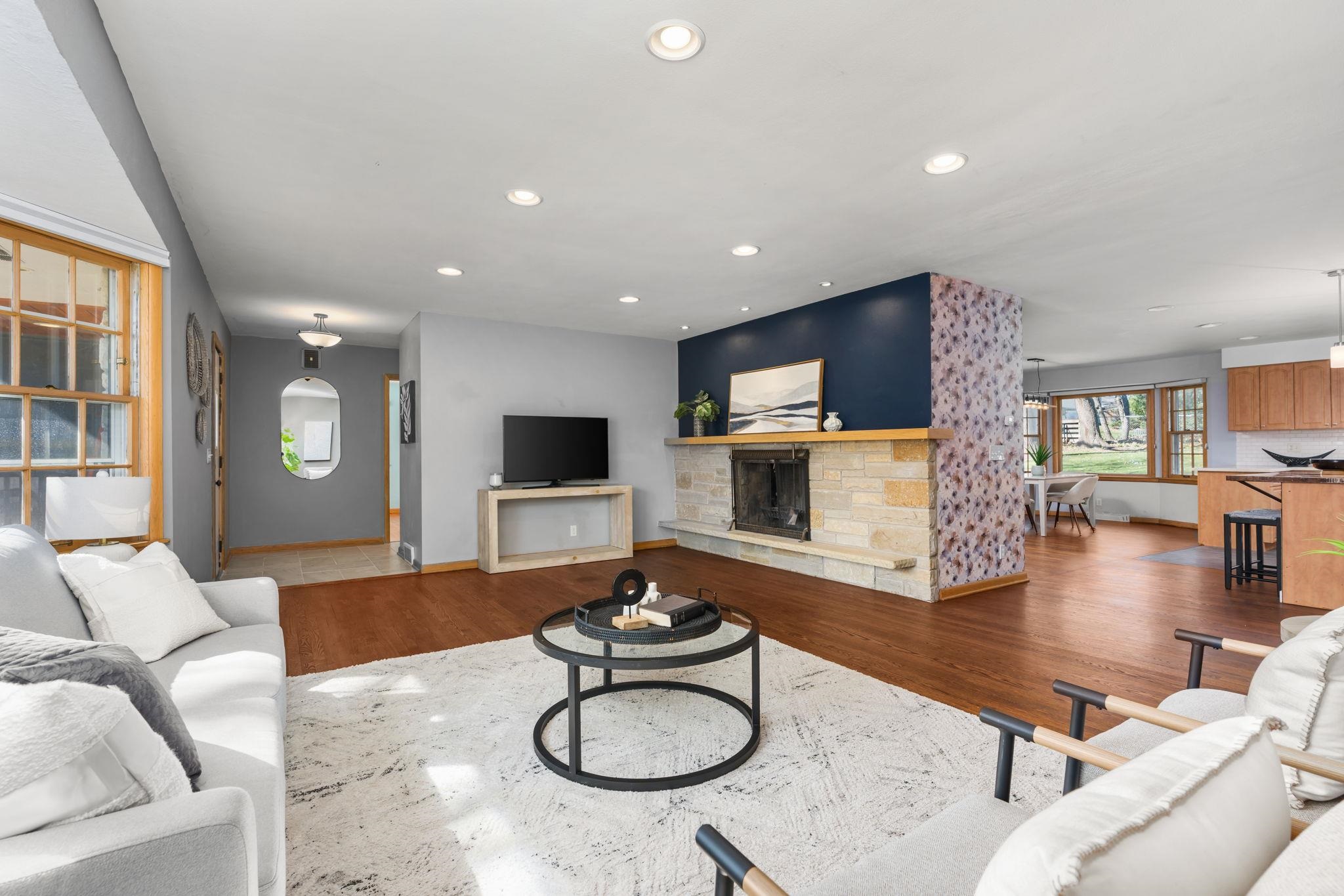 2914 Grandview Boulevard