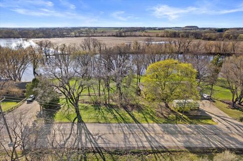 Photo of 1734 Jefferson Road, Watertown, WI 53094 (MLS # 2021416)