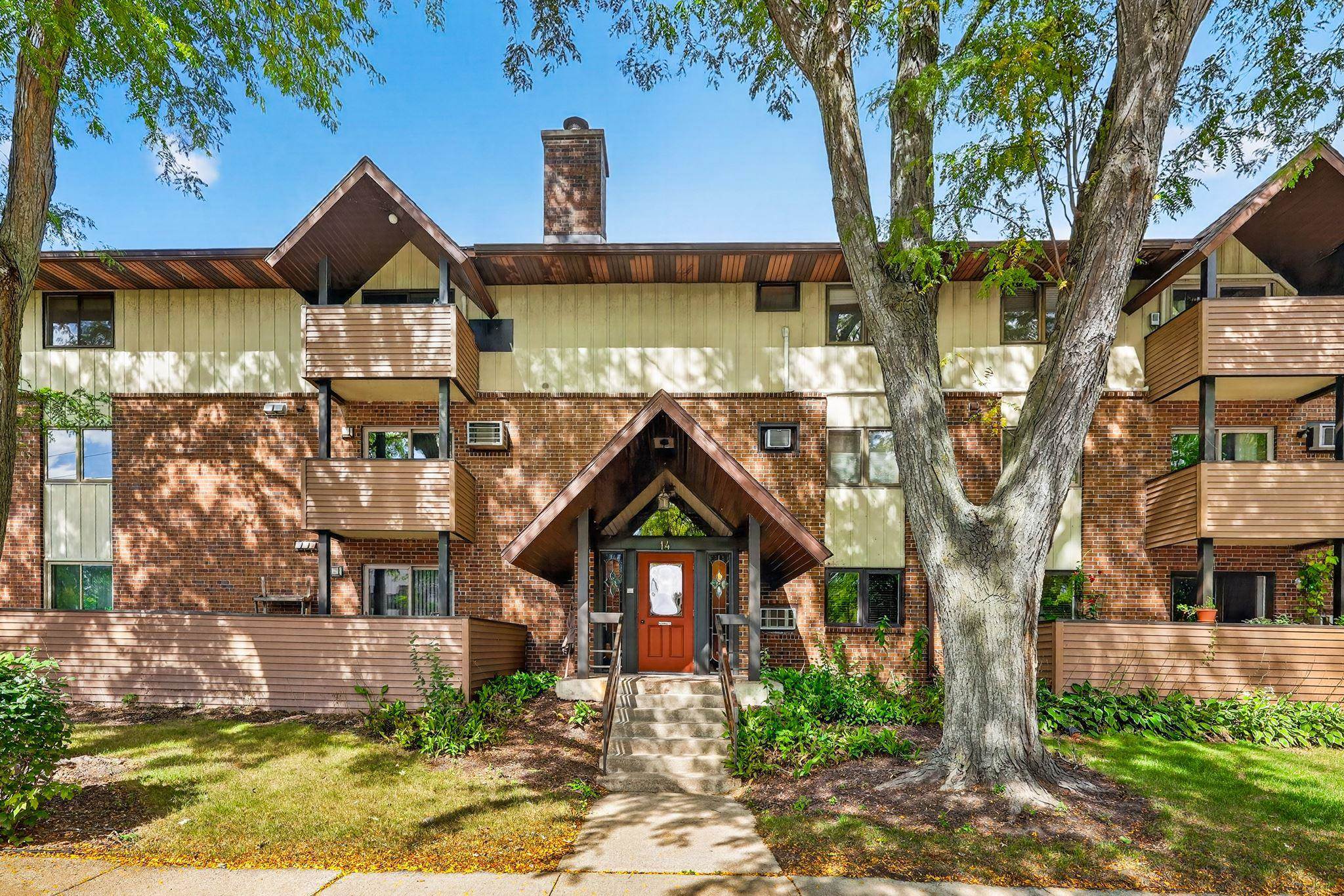 14 Maple Wood Lane 23