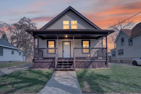 Photo of 1423 Hull Avenue, Beloit, WI 53511 (MLS # 2019556)