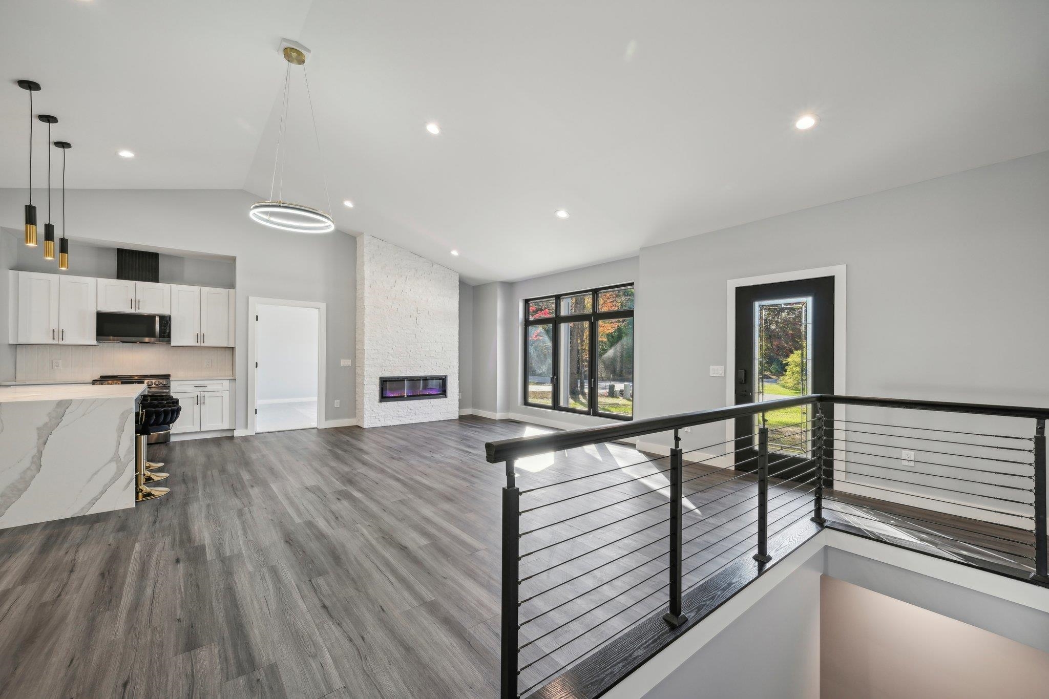 Wisconsin Dells, Wisconsin 53965, United States, 6 Bedrooms Bedrooms, ,4 BathroomsBathrooms,Residential,Active,39403