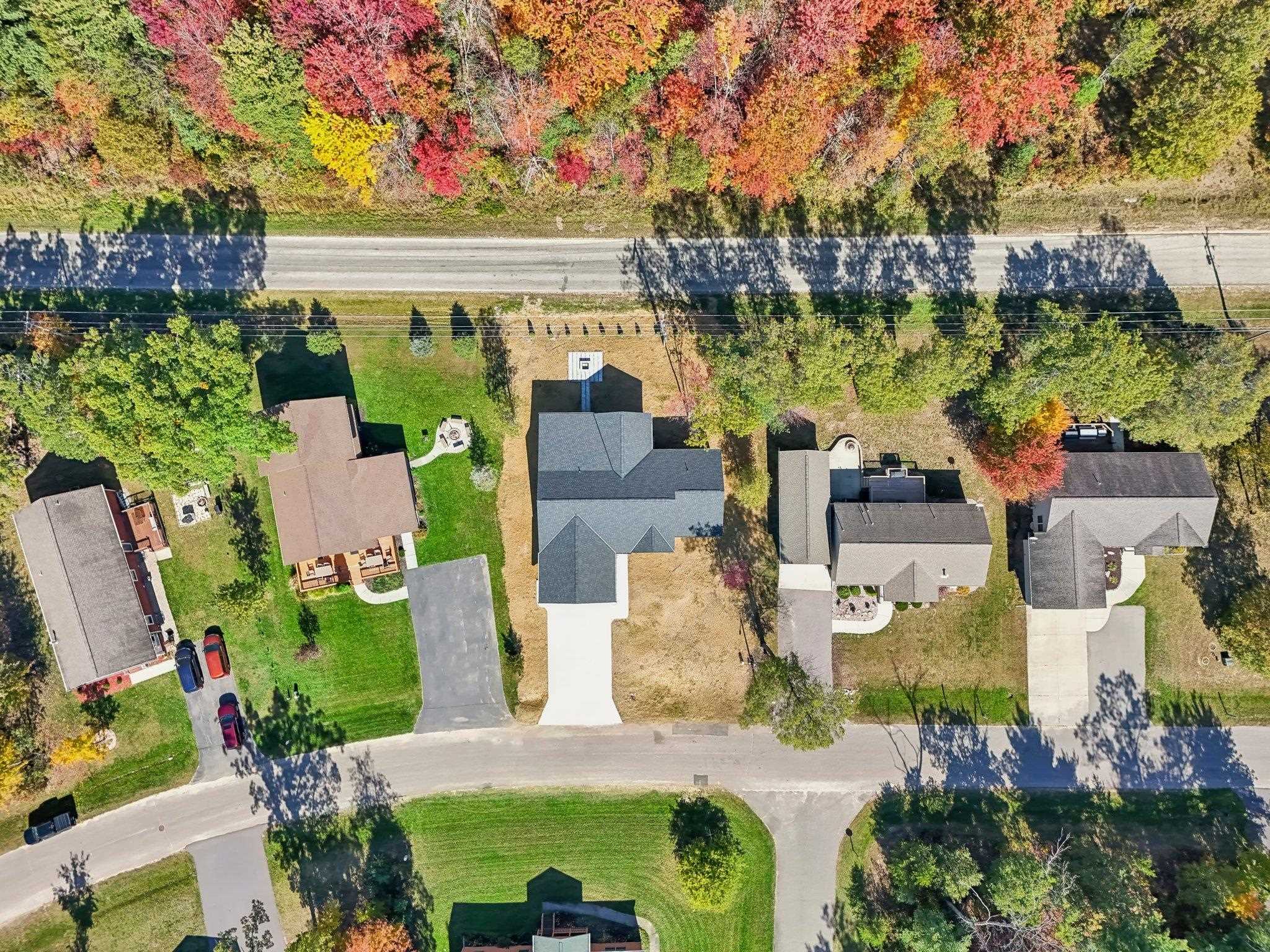 Wisconsin Dells, Wisconsin 53965, United States, 6 Bedrooms Bedrooms, ,4 BathroomsBathrooms,Residential,Active,39403