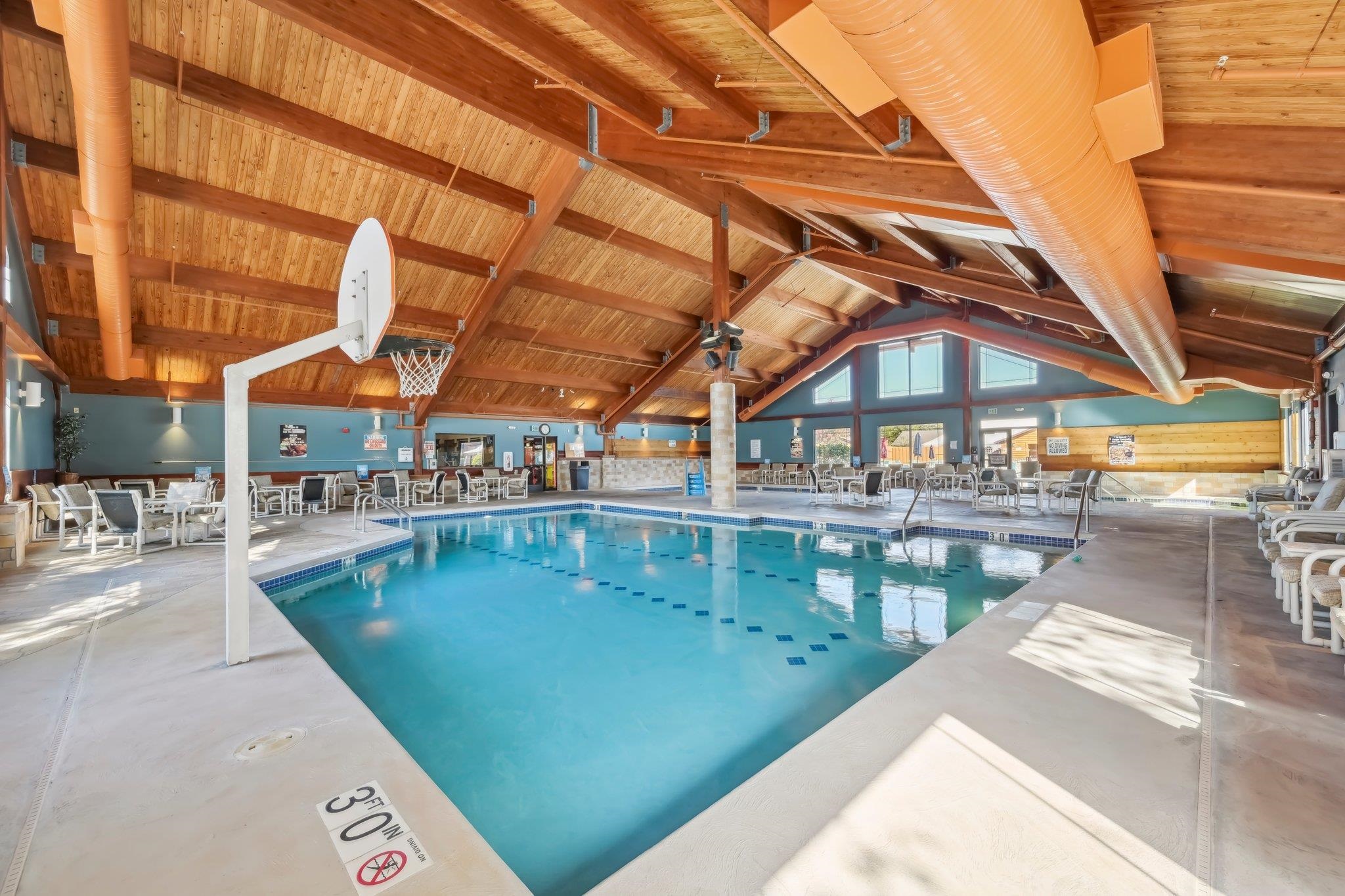 Wisconsin Dells, Wisconsin 53965, United States, 6 Bedrooms Bedrooms, ,4 BathroomsBathrooms,Residential,Active,39403