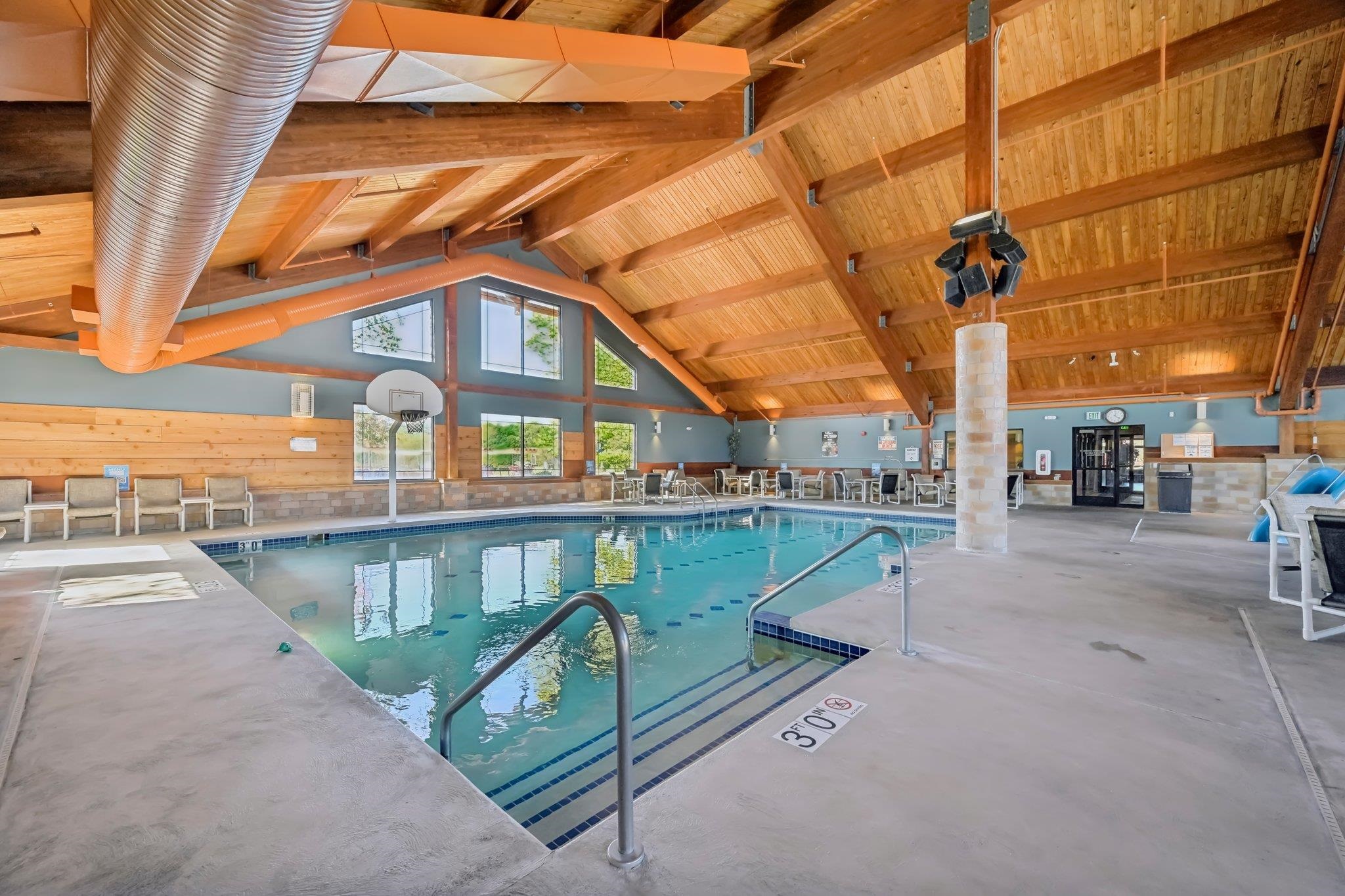 Wisconsin Dells, Wisconsin 53965, United States, 6 Bedrooms Bedrooms, ,4 BathroomsBathrooms,Residential,Active,39403