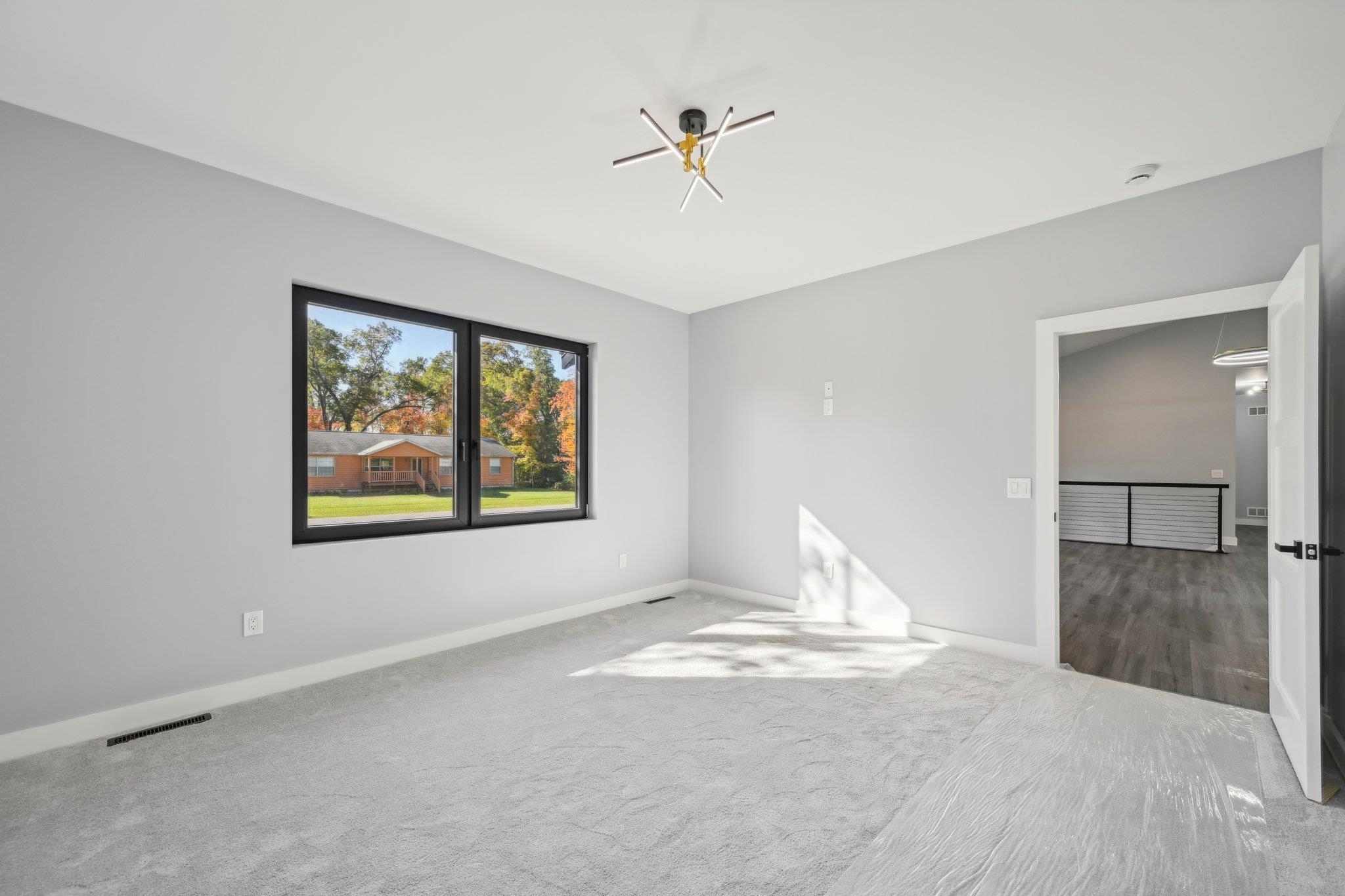 Wisconsin Dells, Wisconsin 53965, United States, 6 Bedrooms Bedrooms, ,4 BathroomsBathrooms,Residential,Active,39403