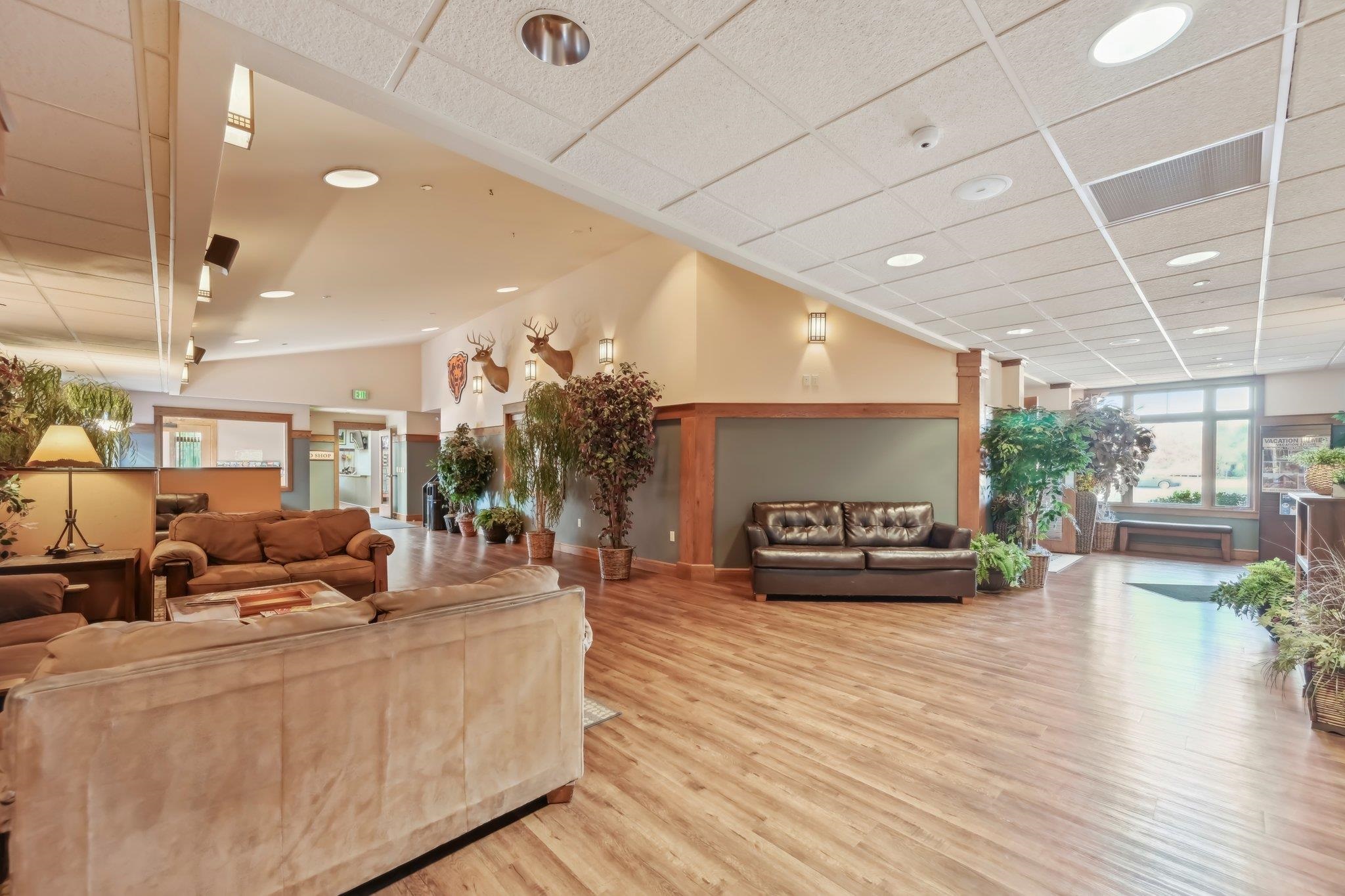 Wisconsin Dells, Wisconsin 53965, United States, 6 Bedrooms Bedrooms, ,4 BathroomsBathrooms,Residential,Active,39403