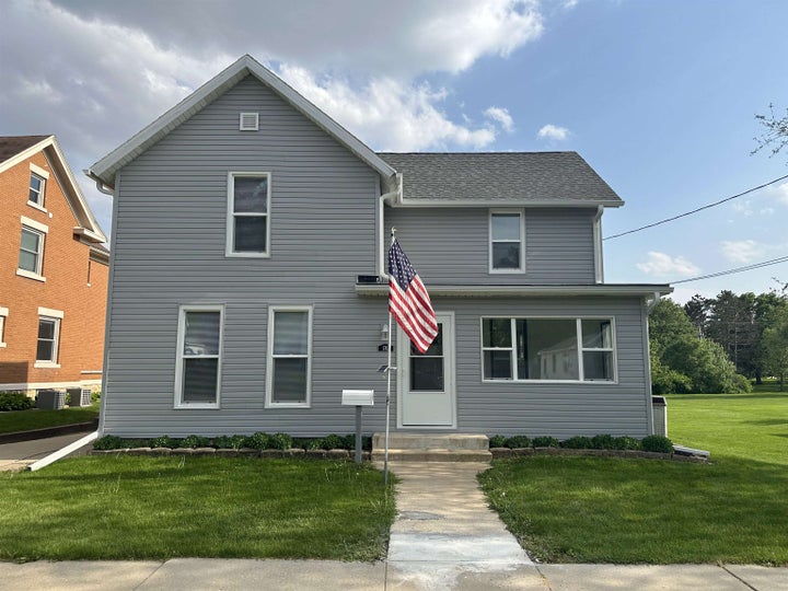 1742 17th Street, Monroe, WI 53566