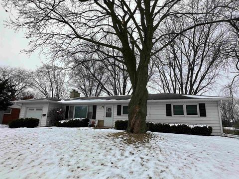 Photo of 3706 N Sherman Avenue, Madison, WI 53704 (MLS # 2014369)