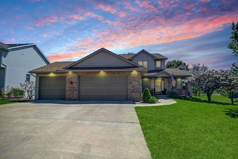 717 Larvik Lane, Stoughton, WI 53589 - #: 1999472
