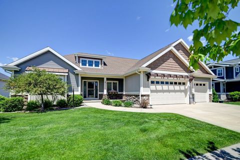 Photo of 1115 Ireland Drive, Waunakee, WI 53597 (MLS # 2014224)