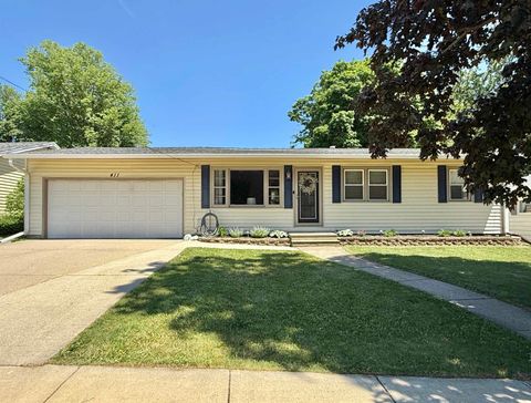 Photo of 411 Westview Avenue, Clinton, WI 53525 (MLS # 2024441)