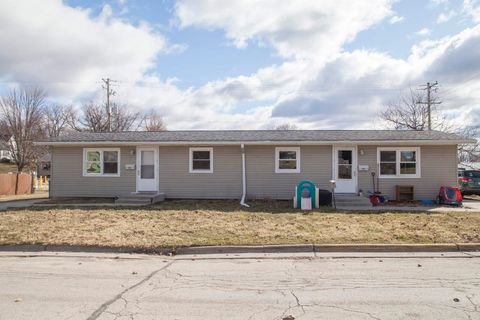 Photo of 615 Level Street, Dodgeville, WI 53533 (MLS # 2019153)