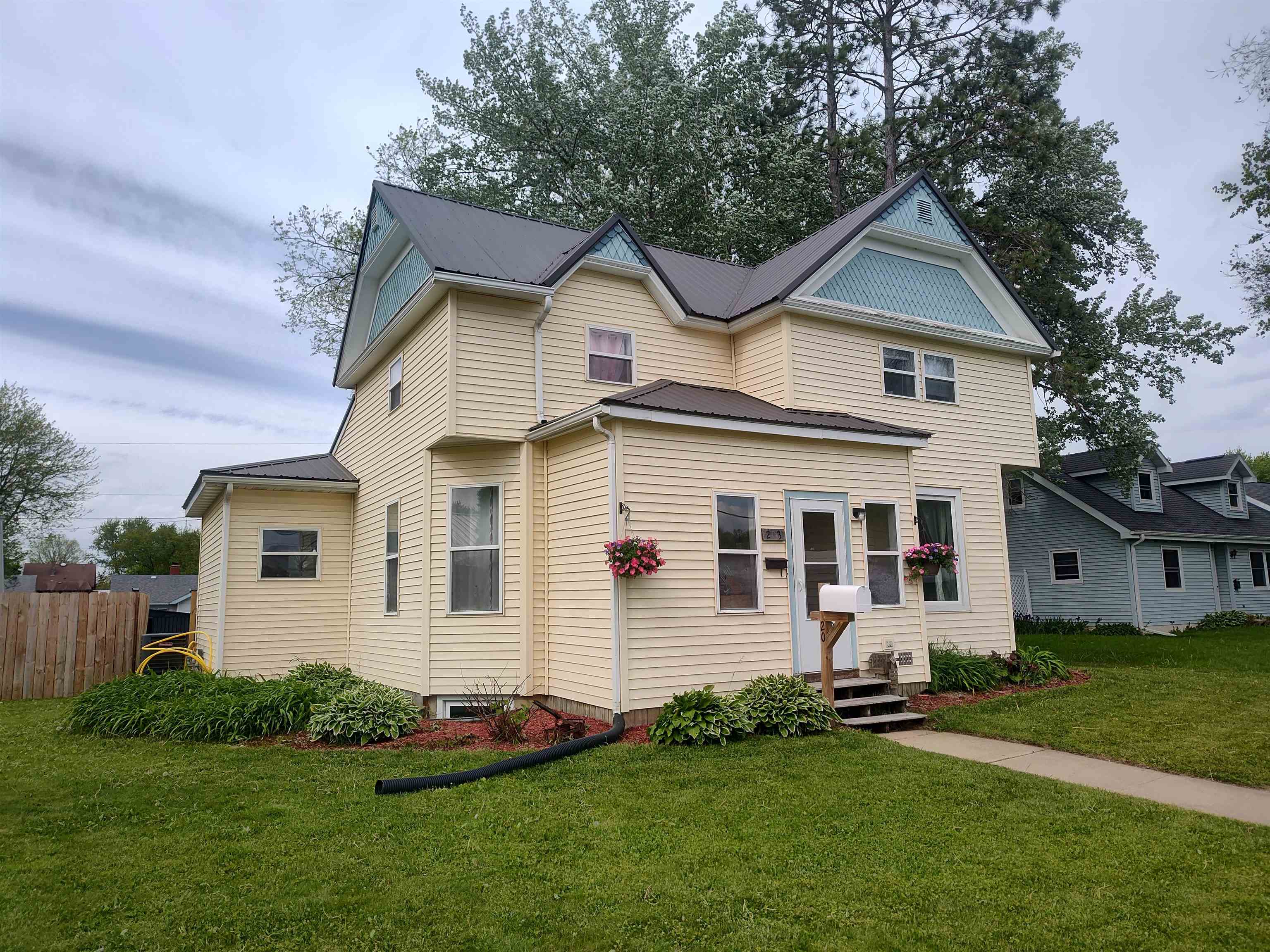 203 Brindley Street