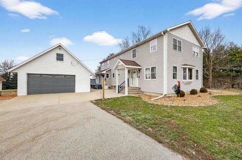 Photo of W6904 Schwemmer Lane, Fort Atkinson, WI 53538 (MLS # 2018600)