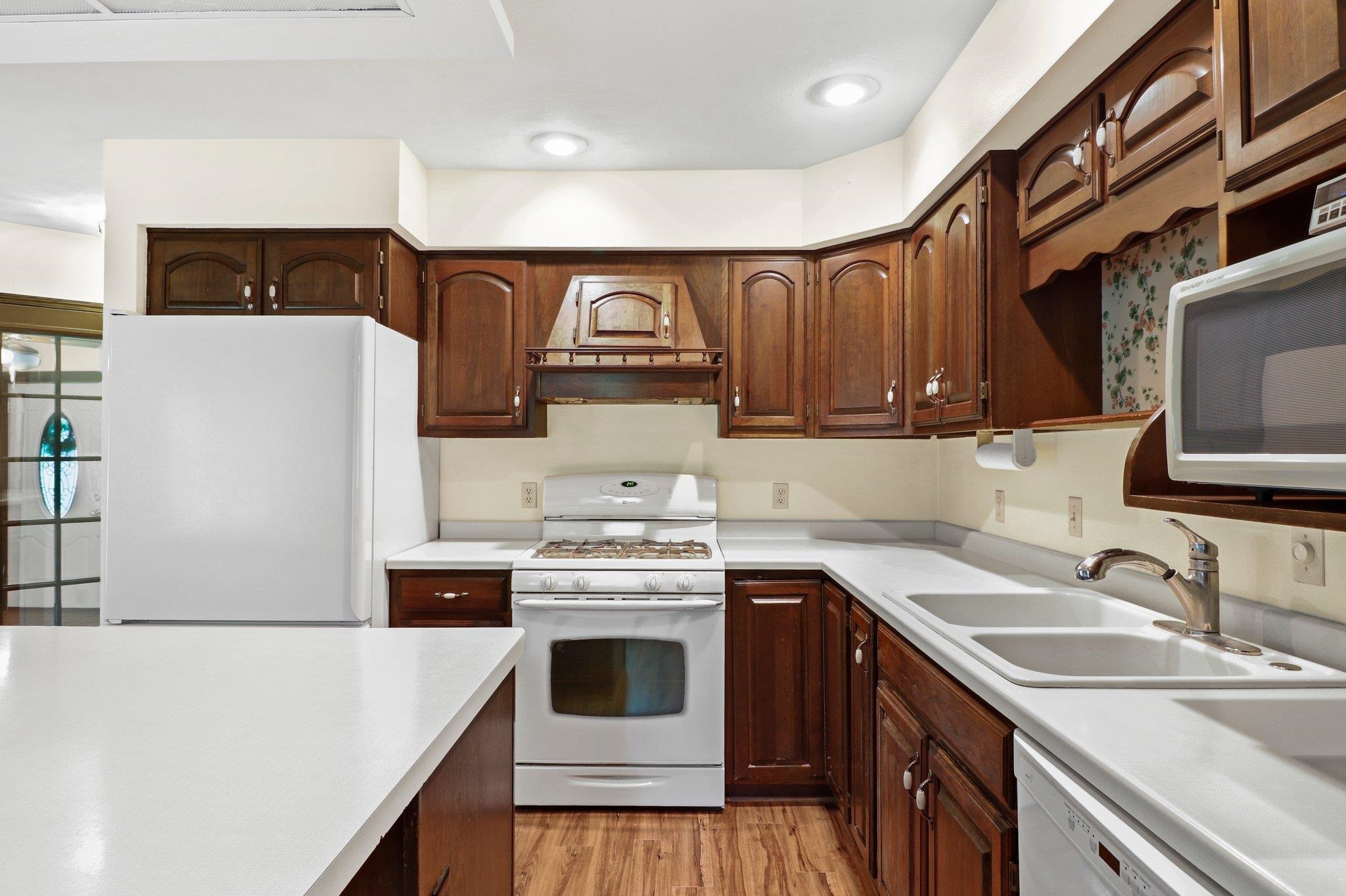 Janesville, Wisconsin 53546, United States, 3 Bedrooms Bedrooms, ,3 BathroomsBathrooms,Residential,Pending,143190