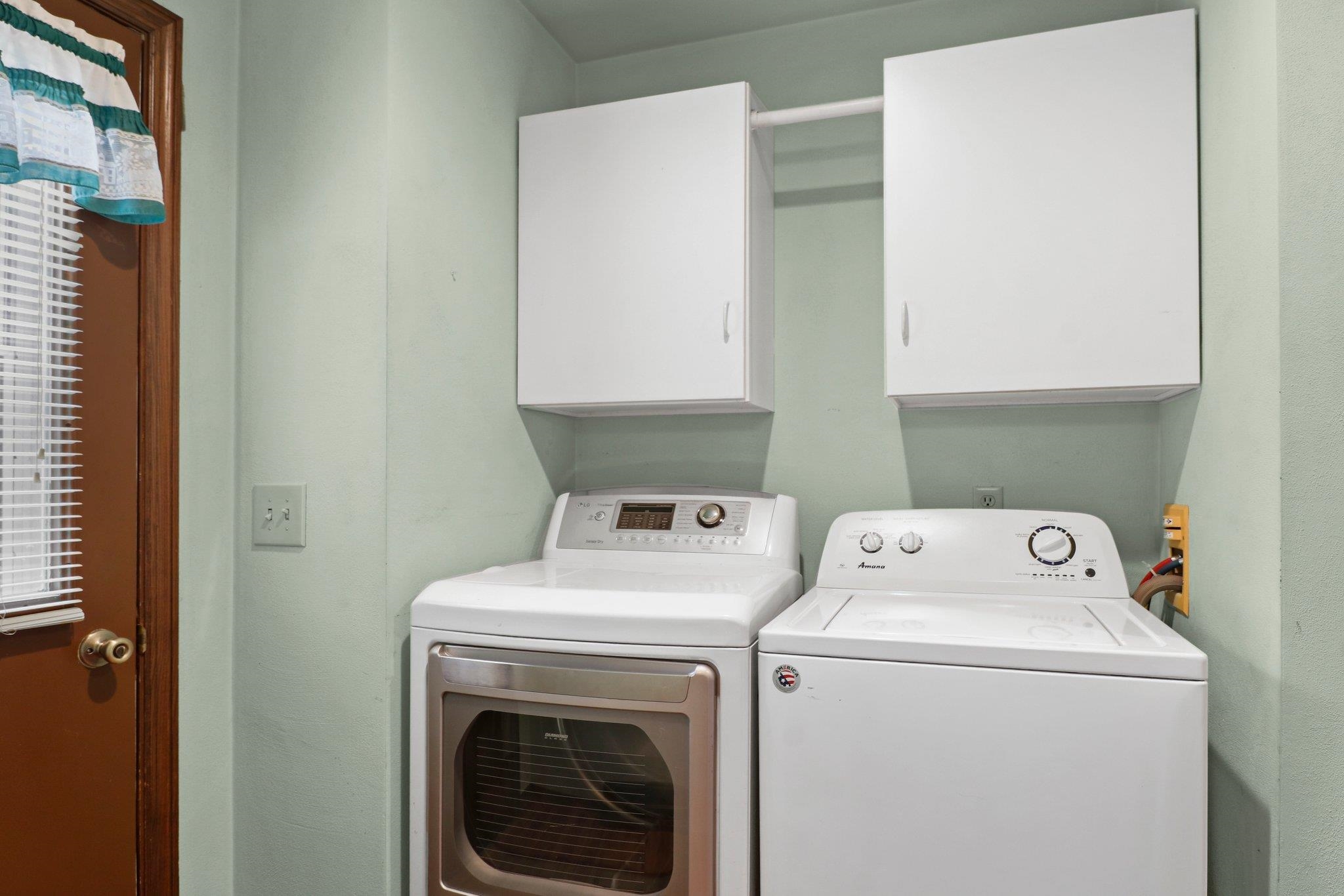 Janesville, Wisconsin 53546, United States, 3 Bedrooms Bedrooms, ,3 BathroomsBathrooms,Residential,Pending,143190