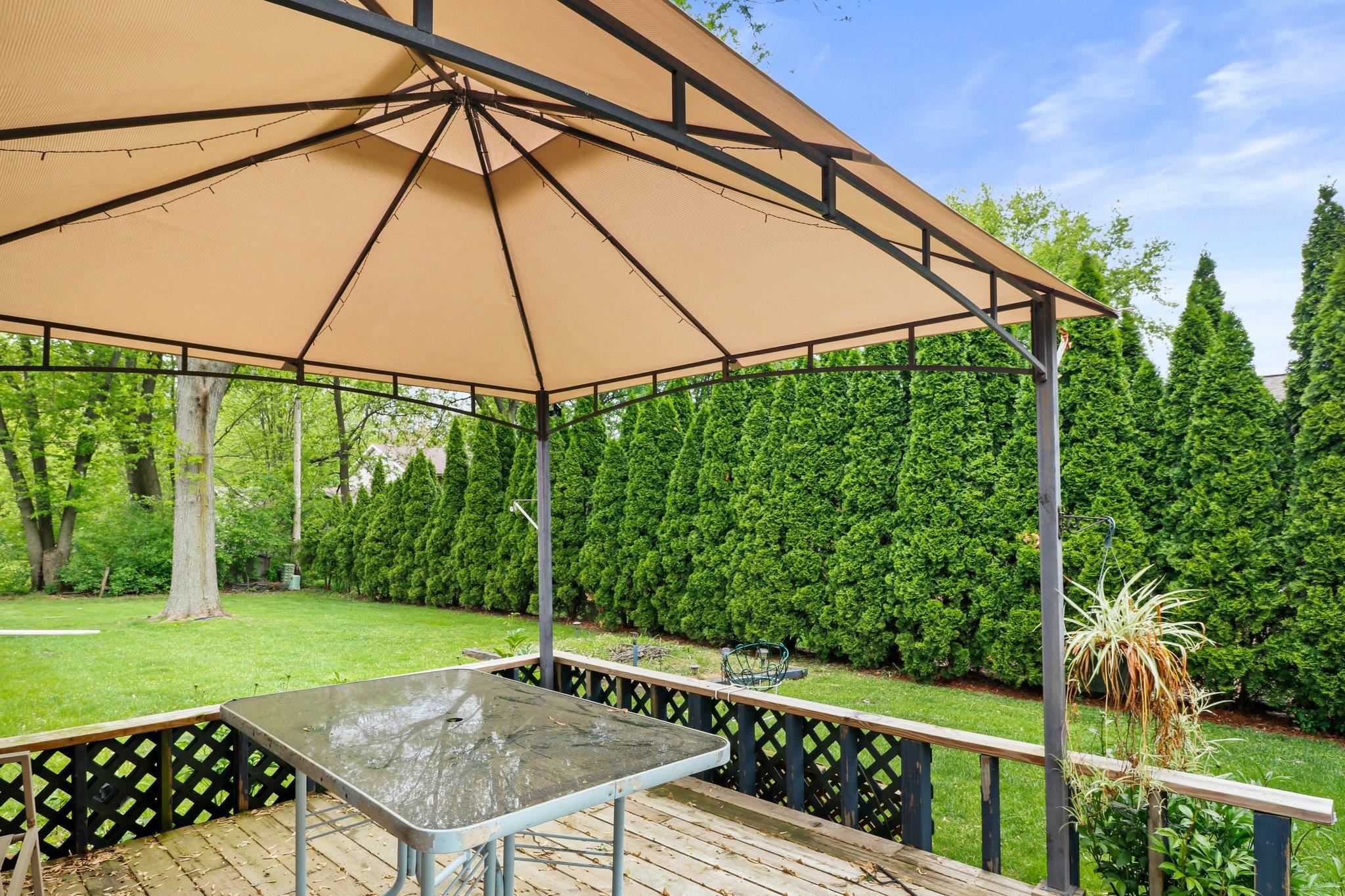 Janesville, Wisconsin 53546, United States, 3 Bedrooms Bedrooms, ,3 BathroomsBathrooms,Residential,Pending,143190