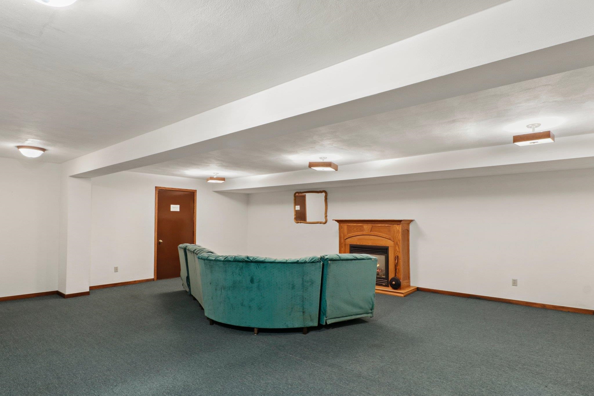 Janesville, Wisconsin 53546, United States, 3 Bedrooms Bedrooms, ,3 BathroomsBathrooms,Residential,Pending,143190