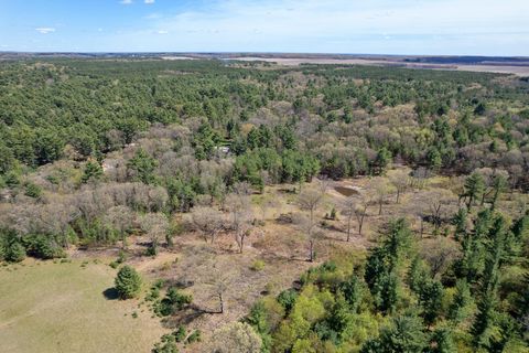 Tiny photo for 129.79 AC County Road FF, Hancock, WI 54943 (MLS # 1973916)