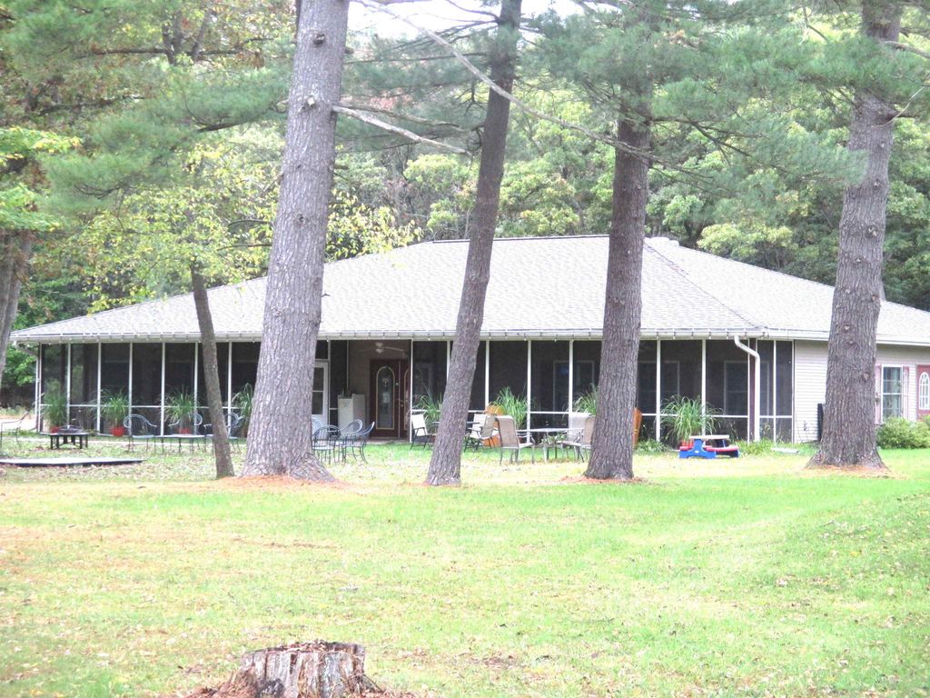 Photo for 567 Underwood Avenue, Montello, WI 53949 (MLS # 2010225)