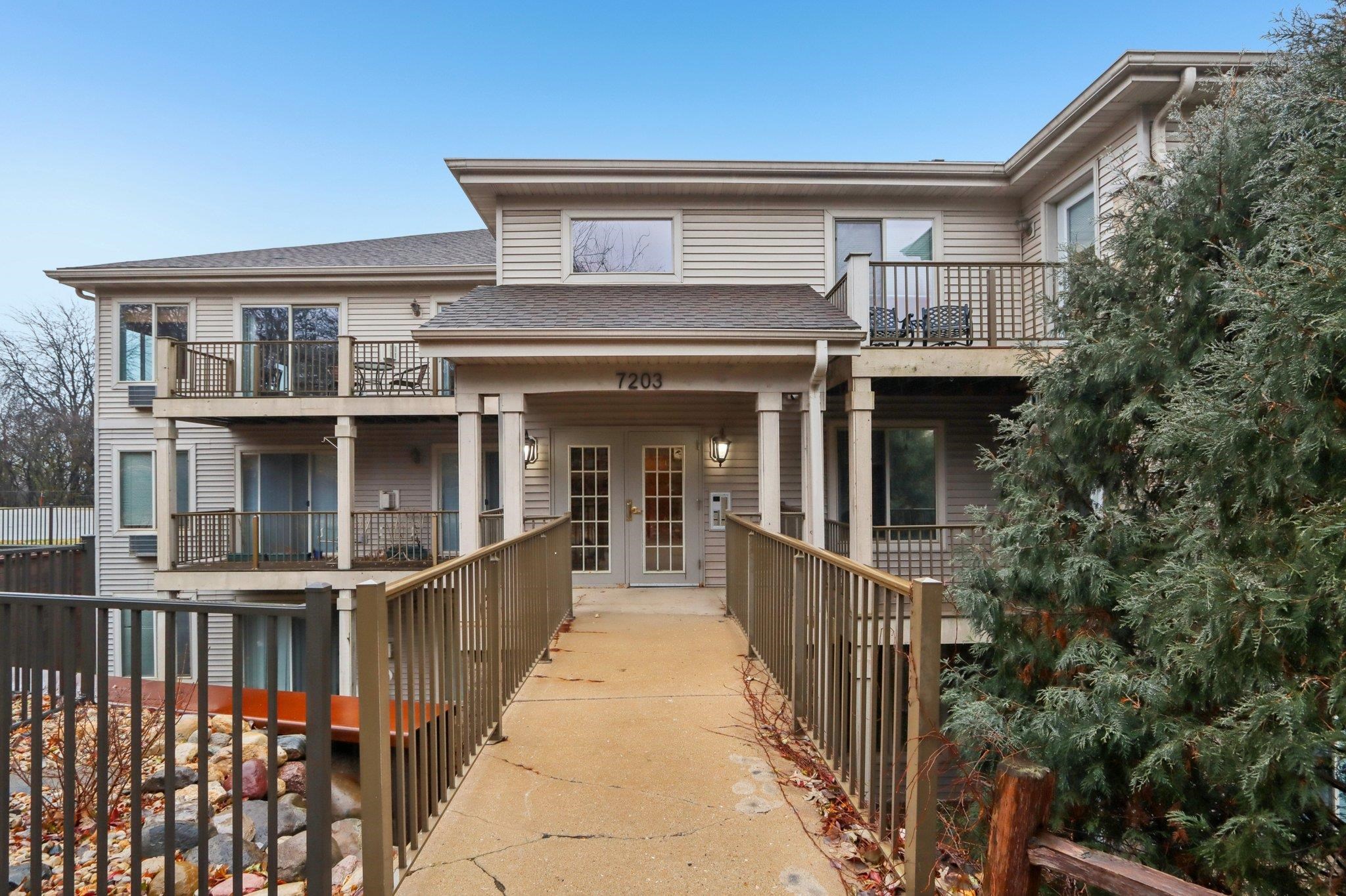 7203 Mid Town Road 301