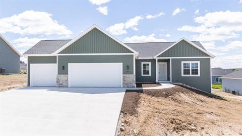 Photo of 509 Ridge Court, Orfordville, WI 53545 (MLS # 2030229)
