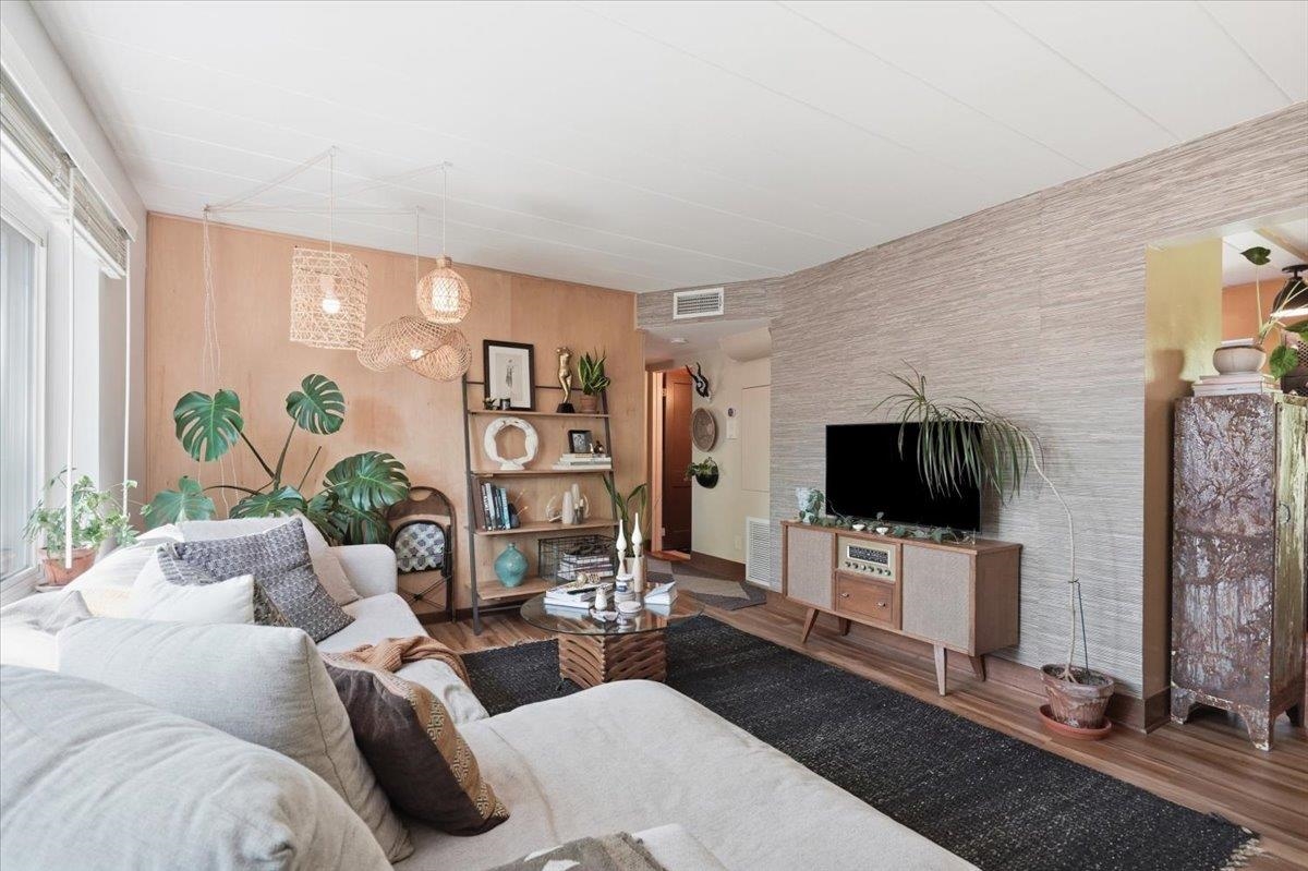 7 Sherman Terrace 5