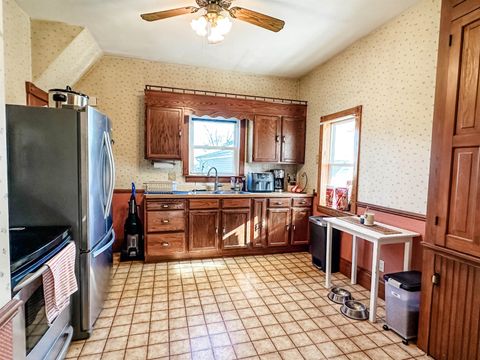 Tiny photo for 408 S 1st Street, Evansville, WI 53536 (MLS # 2012605)