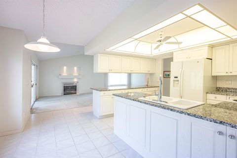 Tiny photo for 1633 Michigan Avenue, Wisconsin Dells, WI 53965 (MLS # 1999208)