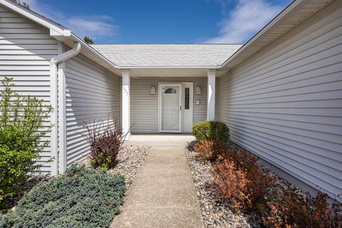 Tiny photo for 1633 Michigan Avenue, Wisconsin Dells, WI 53965 (MLS # 1999208)