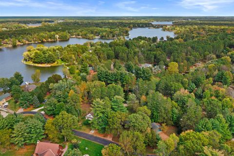 Tiny photo for 391 White Horse Court, Nekoosa, WI 54457 (MLS # 2008745)