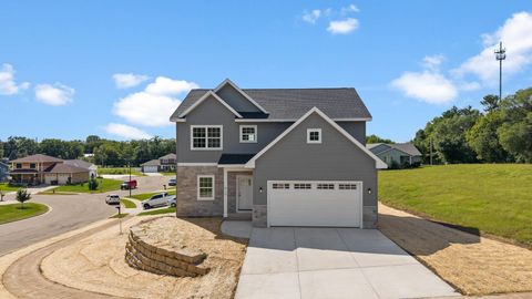 Photo of 410 University Lane, Mazomanie, WI 53560 (MLS # 2015151)