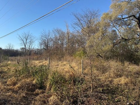 Photo of 1425 State Line Road, Beloit, WI 53511 (MLS # 2012868)