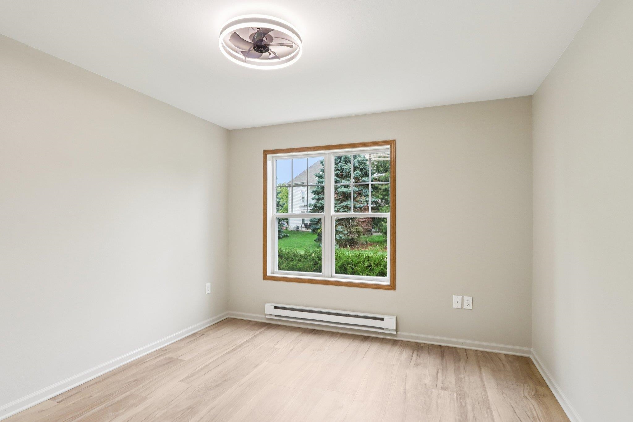 Baraboo, Wisconsin 53913, United States, 1 Bedroom Bedrooms, ,1 BathroomBathrooms,Residential,Active,151145