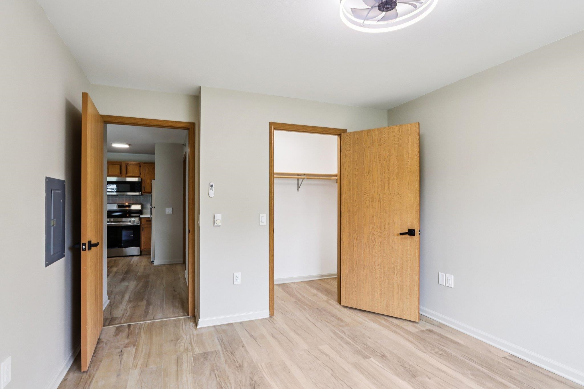 Baraboo, Wisconsin 53913, United States, 1 Bedroom Bedrooms, ,1 BathroomBathrooms,Residential,Active,151145