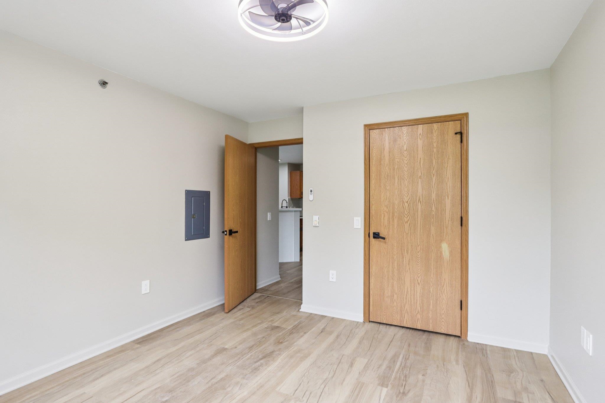 Baraboo, Wisconsin 53913, United States, 1 Bedroom Bedrooms, ,1 BathroomBathrooms,Residential,Active,151145